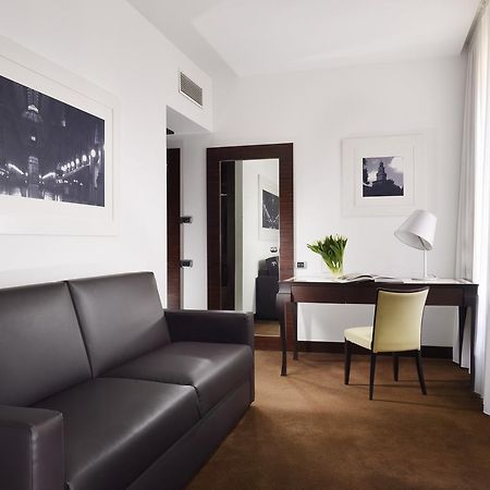 Milano Castello Luxury Apartment Ngoại thất bức ảnh